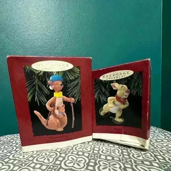 2 Vintage Hallmark Christmas Ornaments Disneys Winnie the Pooh Friends - Picture 1 of 4